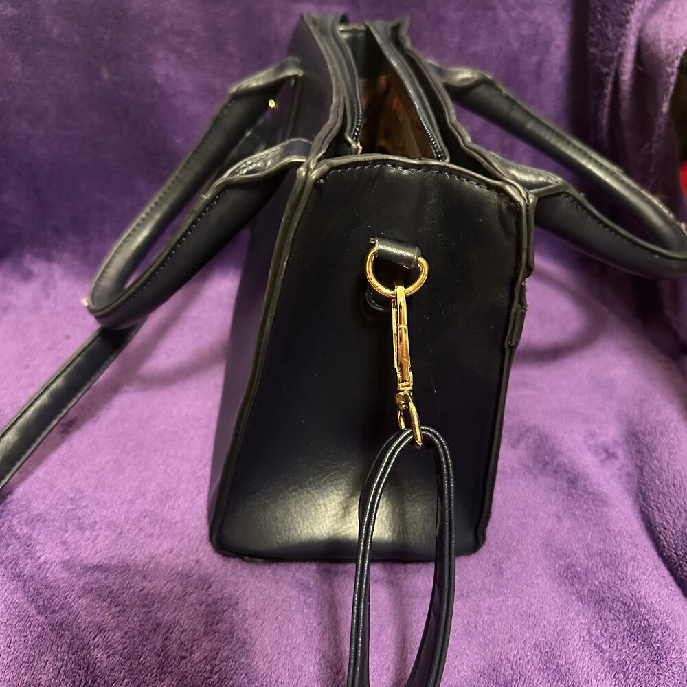 Purse - Picture 5 of 8